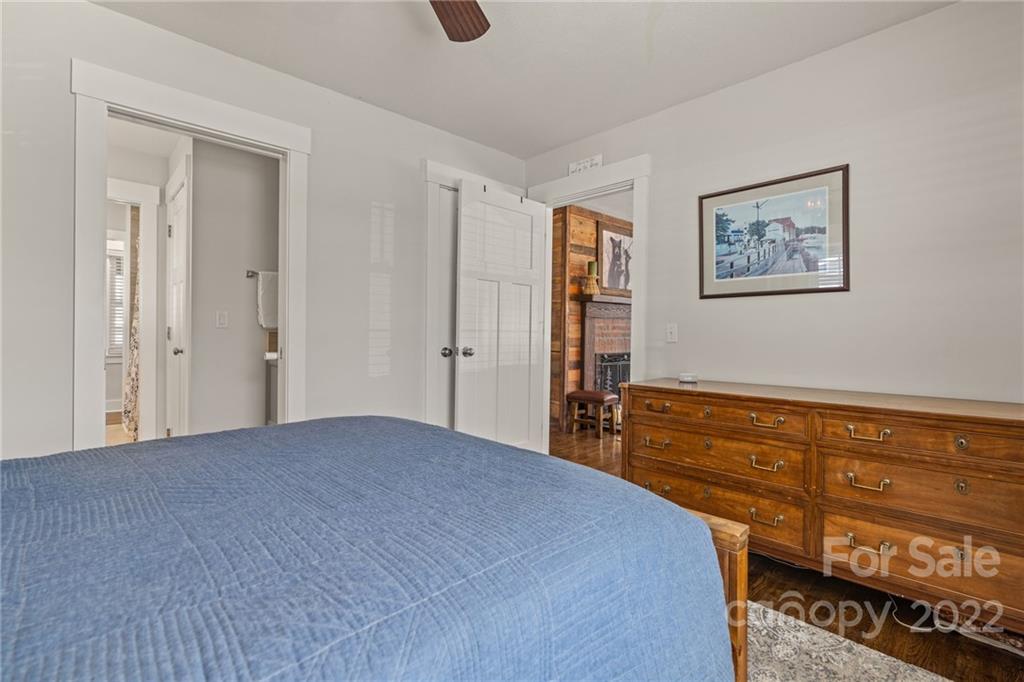 33 Skyland Circle Asheville NC 28804