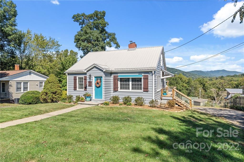 33 Skyland Circle Asheville NC 28804