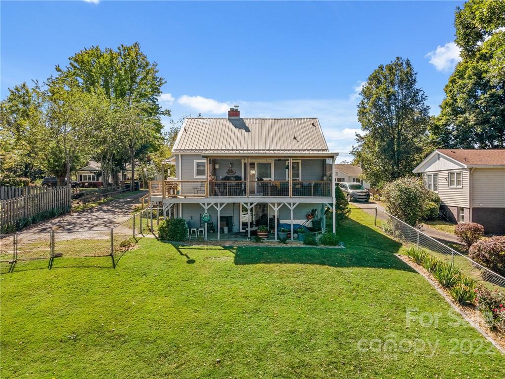 33 Skyland Circle Asheville NC 28804