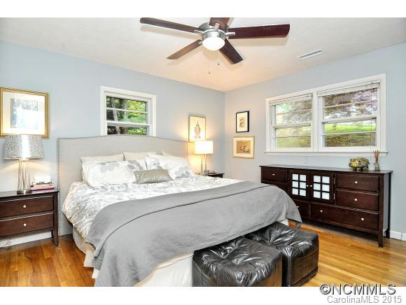 54 Crabapple Lane Asheville NC 28804