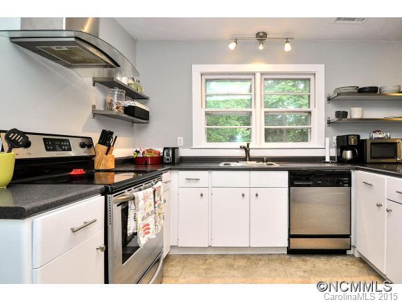 54 Crabapple Lane Asheville NC 28804