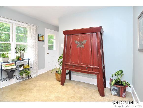 54 Crabapple Lane Asheville NC 28804
