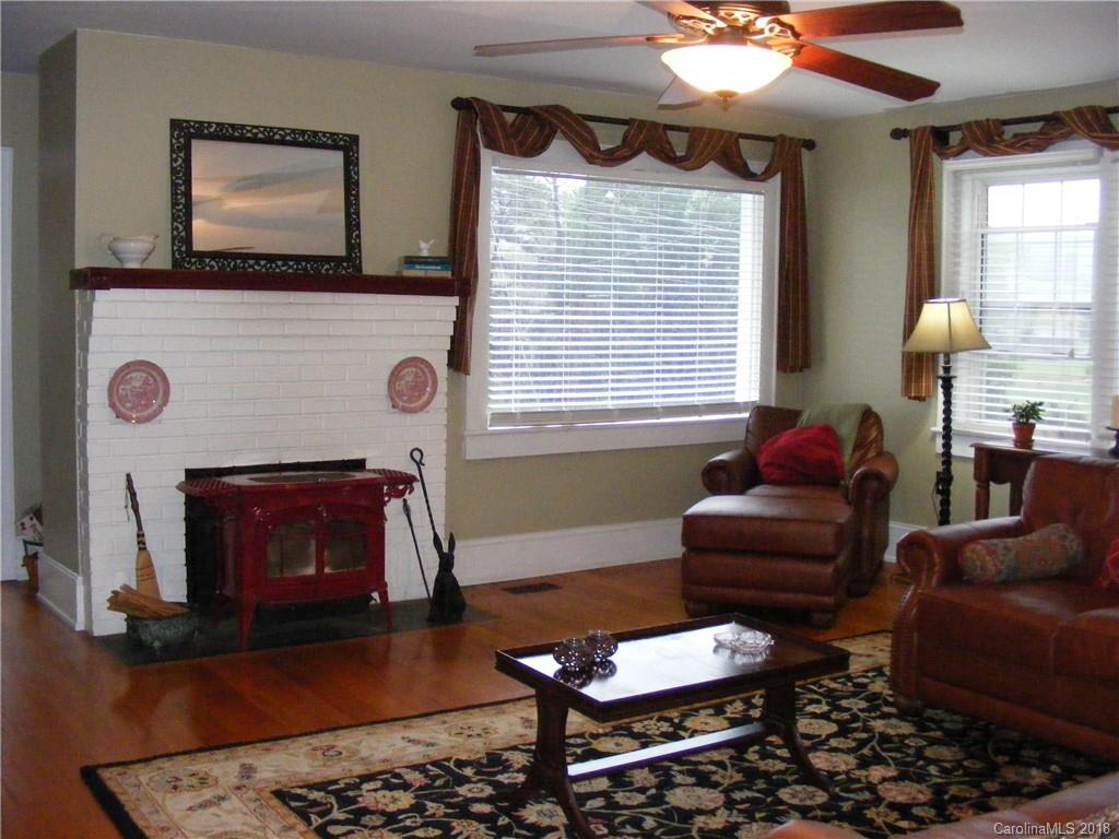 254 Bailey Road Candler NC 28715