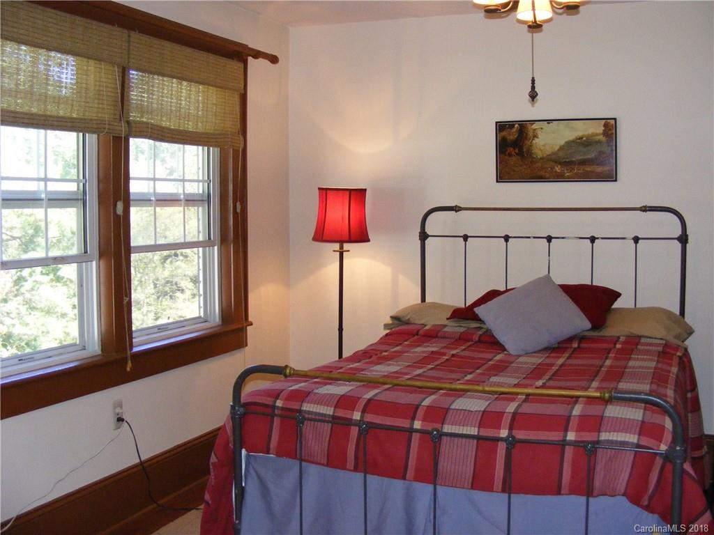 254 Bailey Road Candler NC 28715