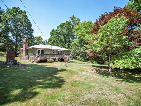 21 Deleuil Drive Asheville NC 28806