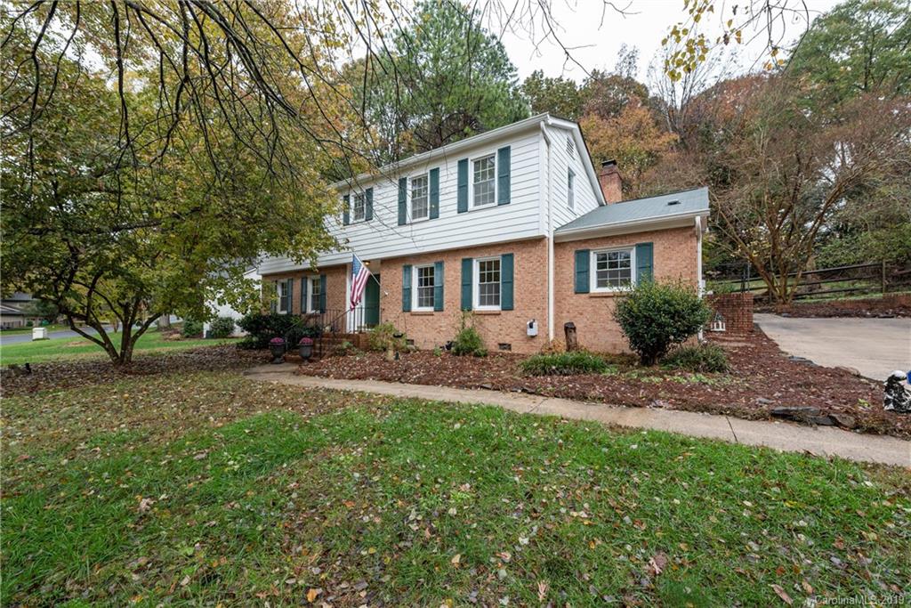 6421 Saint John Lane Charlotte NC 28210