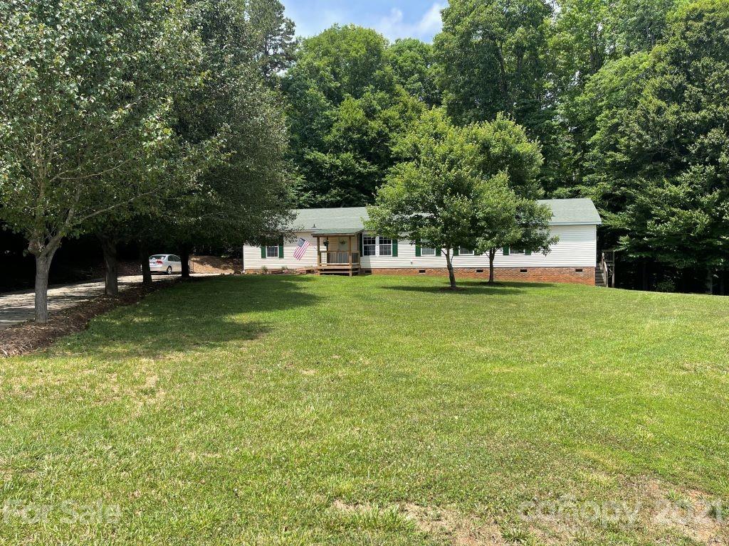 1037 Daniel Drive Stanley NC 28164