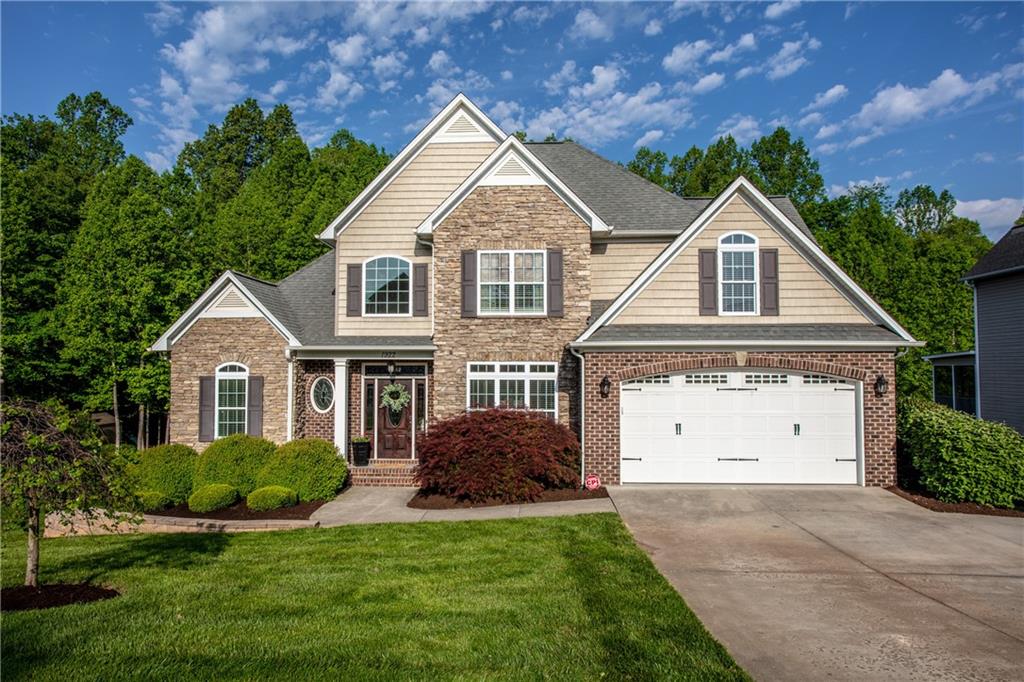 1922 Waterbury Court Hickory NC 28602