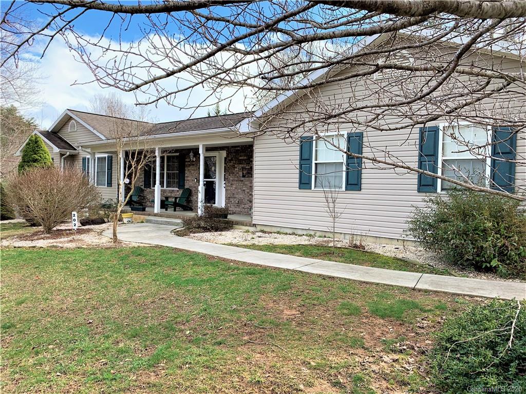 202 Cardinal Crest Lane Asheville NC 28805
