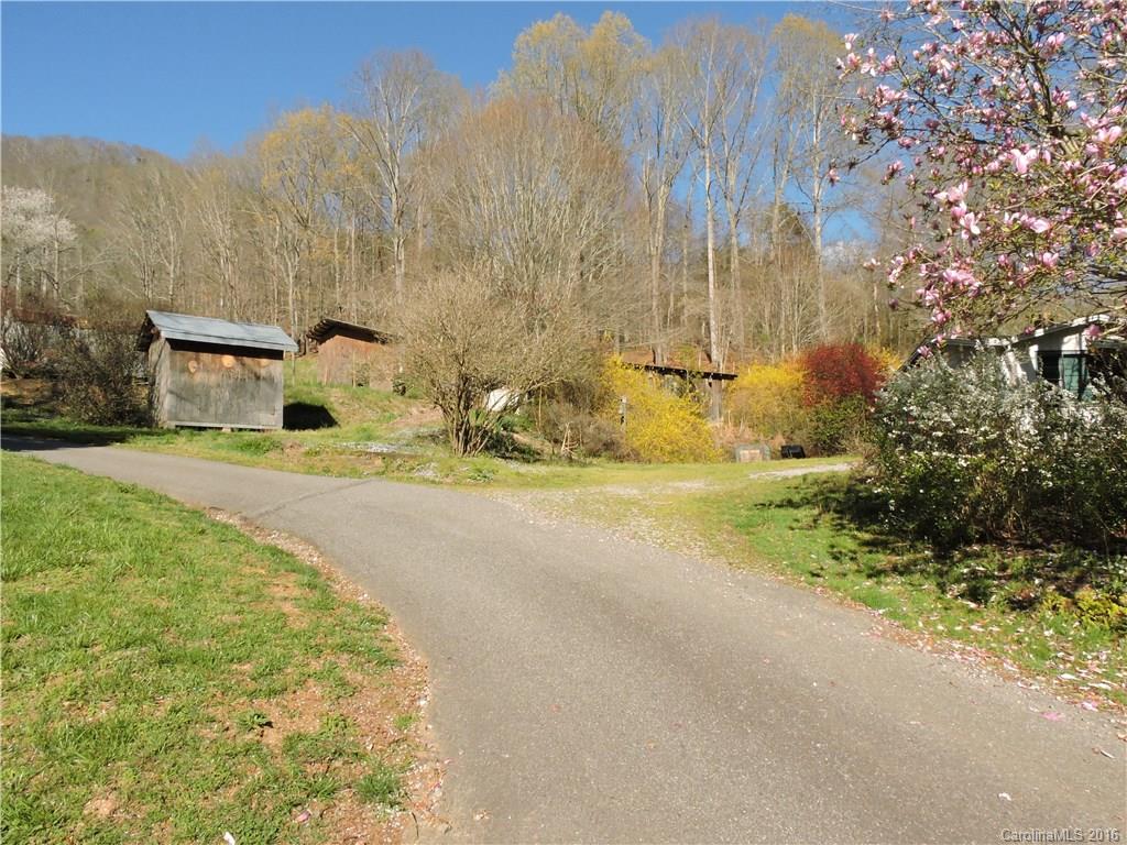 11 Vance Knob Lane Weaverville NC 28787