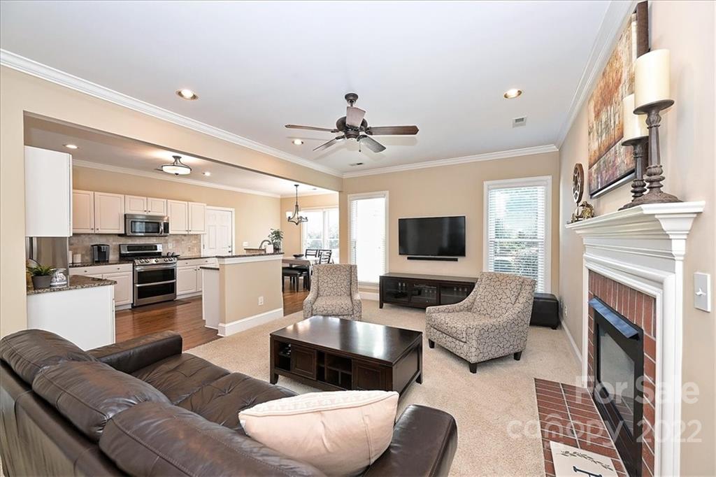 809 Celbridge Court Charlotte NC 28270