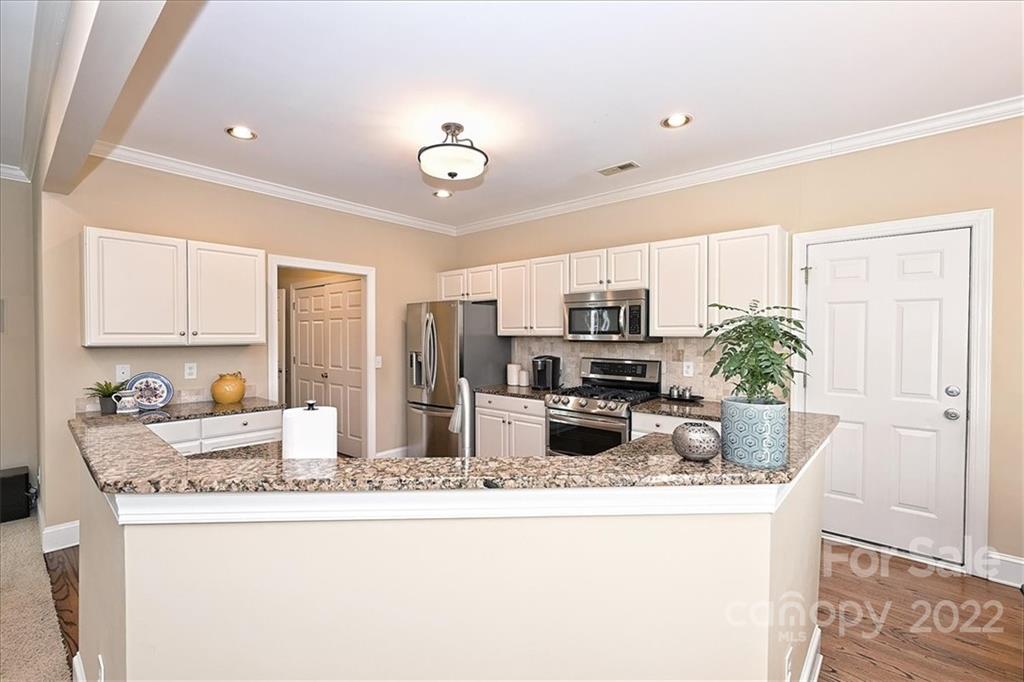 809 Celbridge Court Charlotte NC 28270