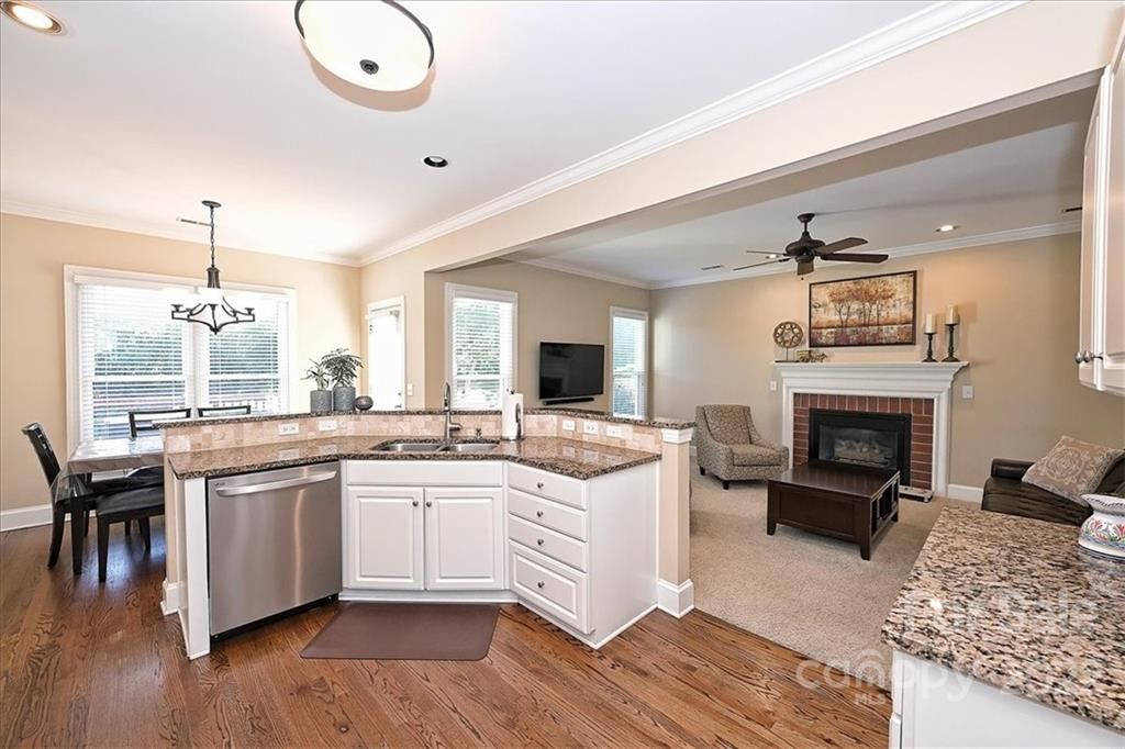 809 Celbridge Court Charlotte NC 28270