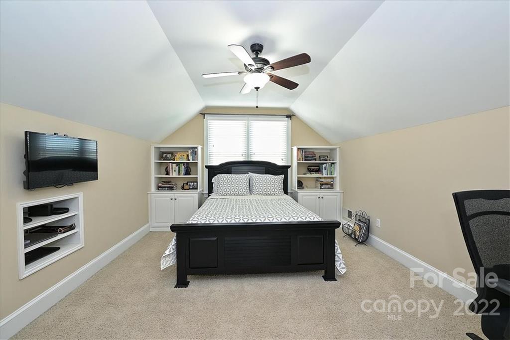 809 Celbridge Court Charlotte NC 28270