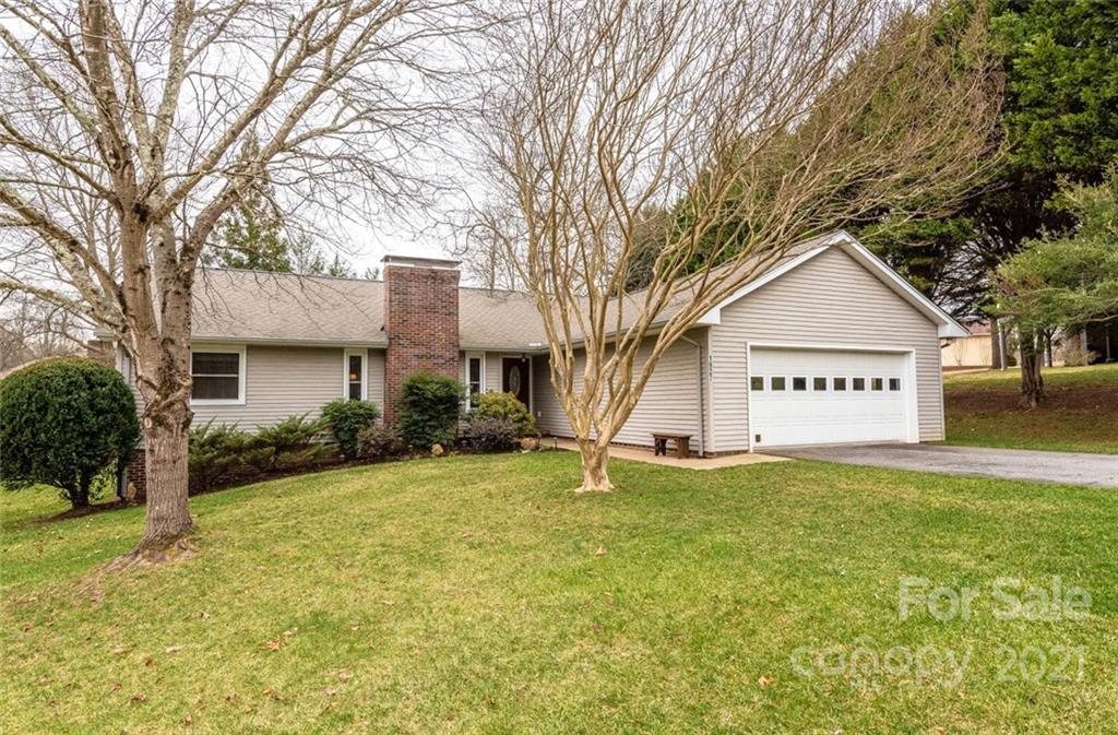 1927 20th Street Court NE Hickory NC 28601
