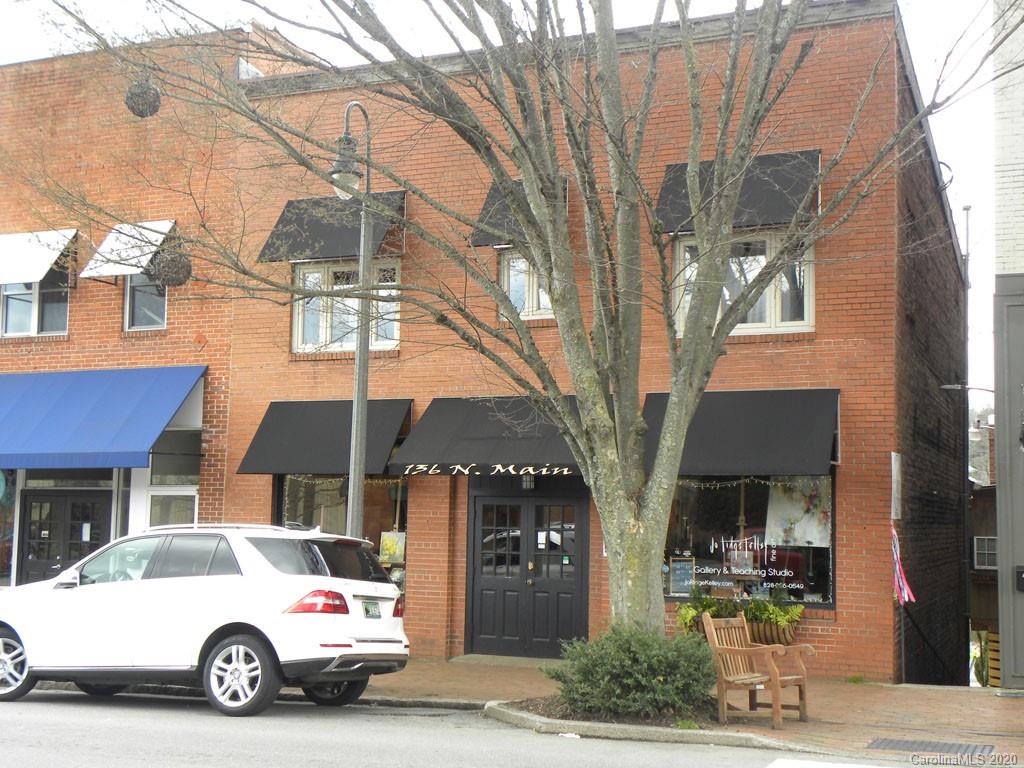 136 North Main Street Waynesville NC 28786