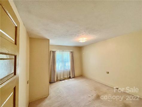 34 Bobo Drive Fairview NC 28730
