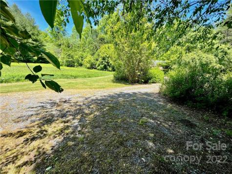 34 Bobo Drive Fairview NC 28730