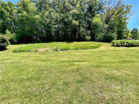 34 Bobo Drive Fairview NC 28730