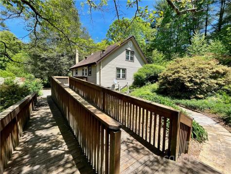 34 Bobo Drive Fairview NC 28730