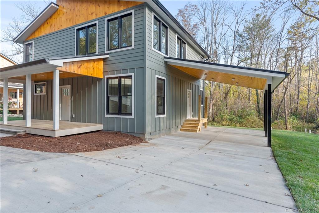 20 Wildwood Park Weaverville NC 28787