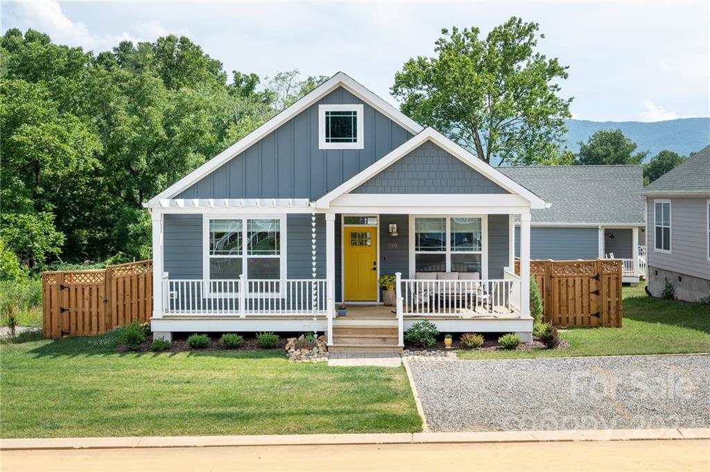 1119 Blueview Drive Black Mountain NC 28711