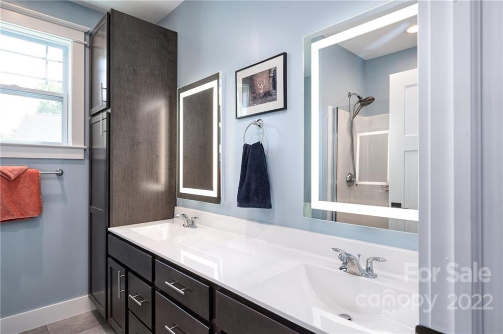 1119 Blueview Drive Black Mountain NC 28711