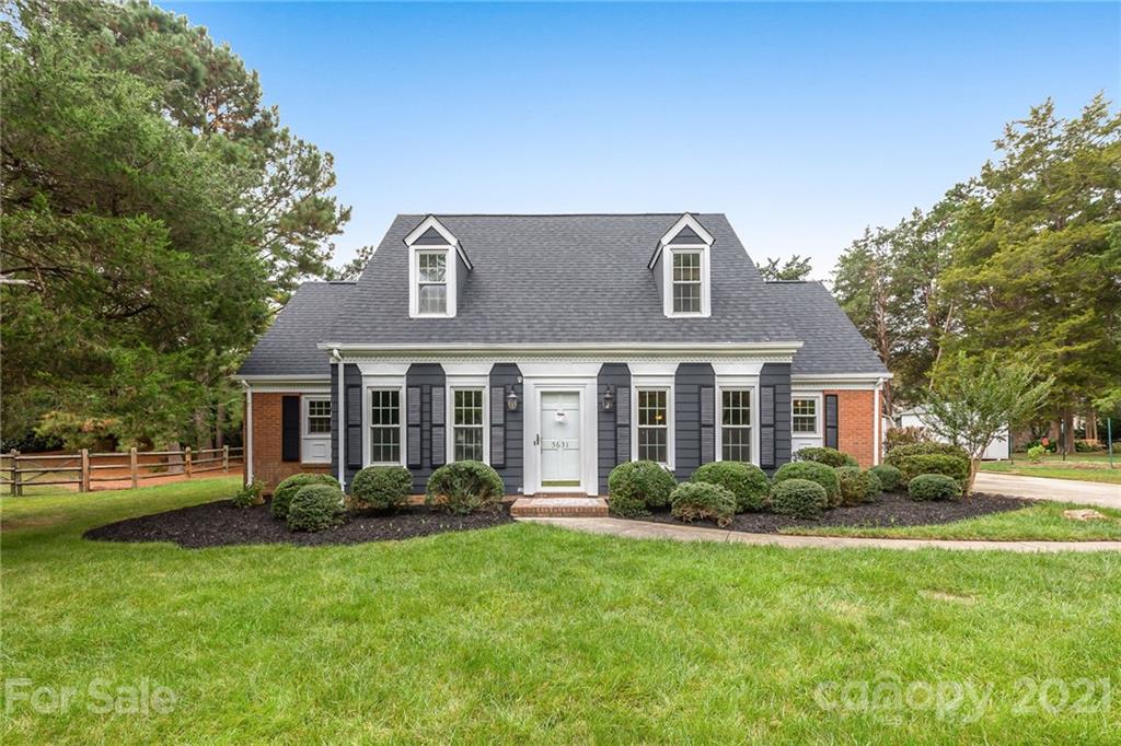 5631 Roundhouse Lane Charlotte NC 28226