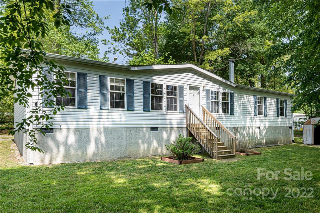 66 Fresh Spring Drive Hendersonville NC 28791