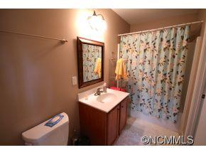 24 Shelburne Drive Asheville NC 28806
