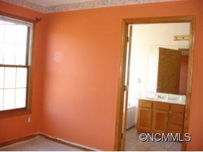 213 Meadow Run Extension Asheville NC 28806