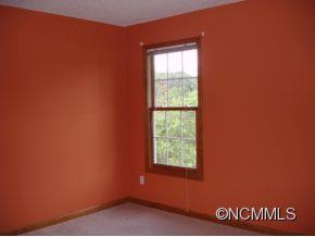 213 Meadow Run Extension Asheville NC 28806