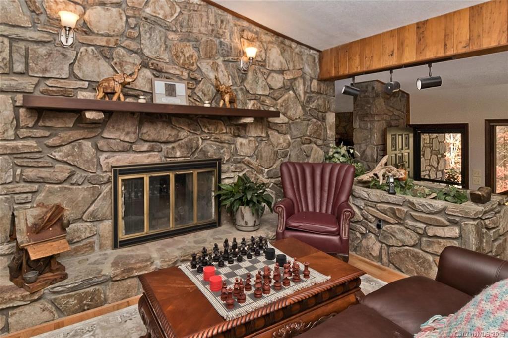 360 Hunt Estates Drive Waynesville NC 28786