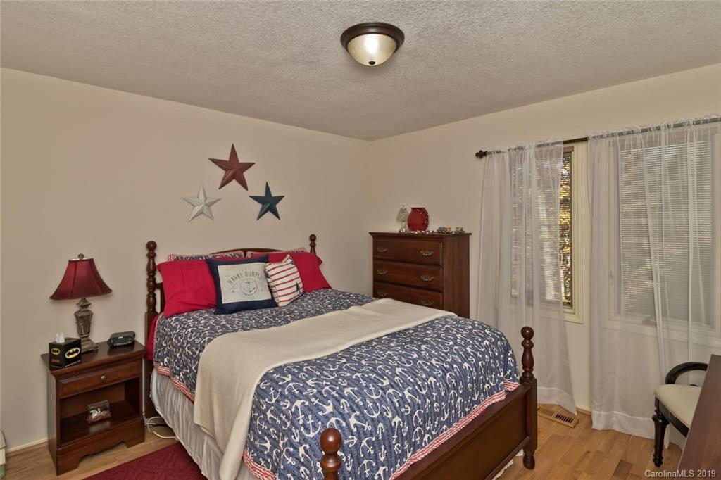 360 Hunt Estates Drive Waynesville NC 28786
