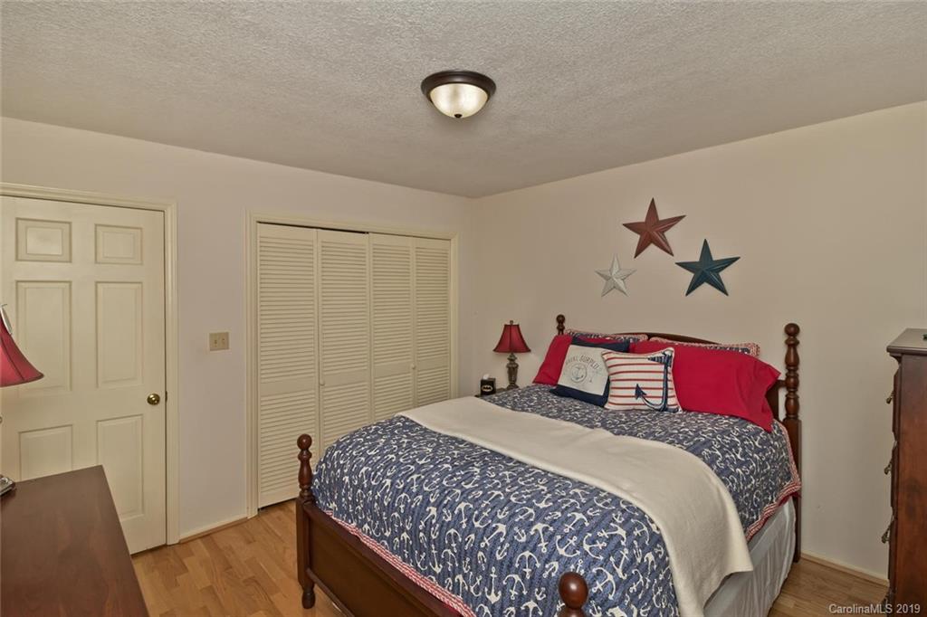 360 Hunt Estates Drive Waynesville NC 28786