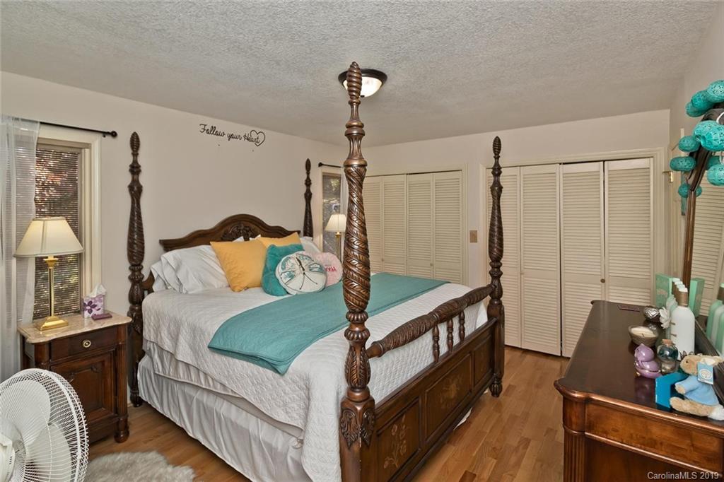 360 Hunt Estates Drive Waynesville NC 28786