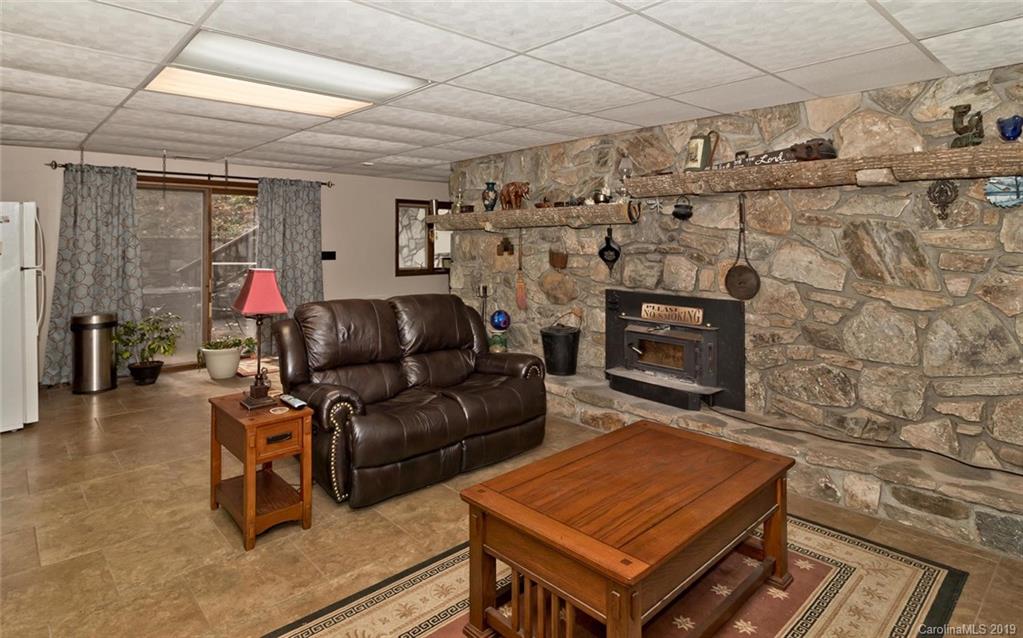 360 Hunt Estates Drive Waynesville NC 28786