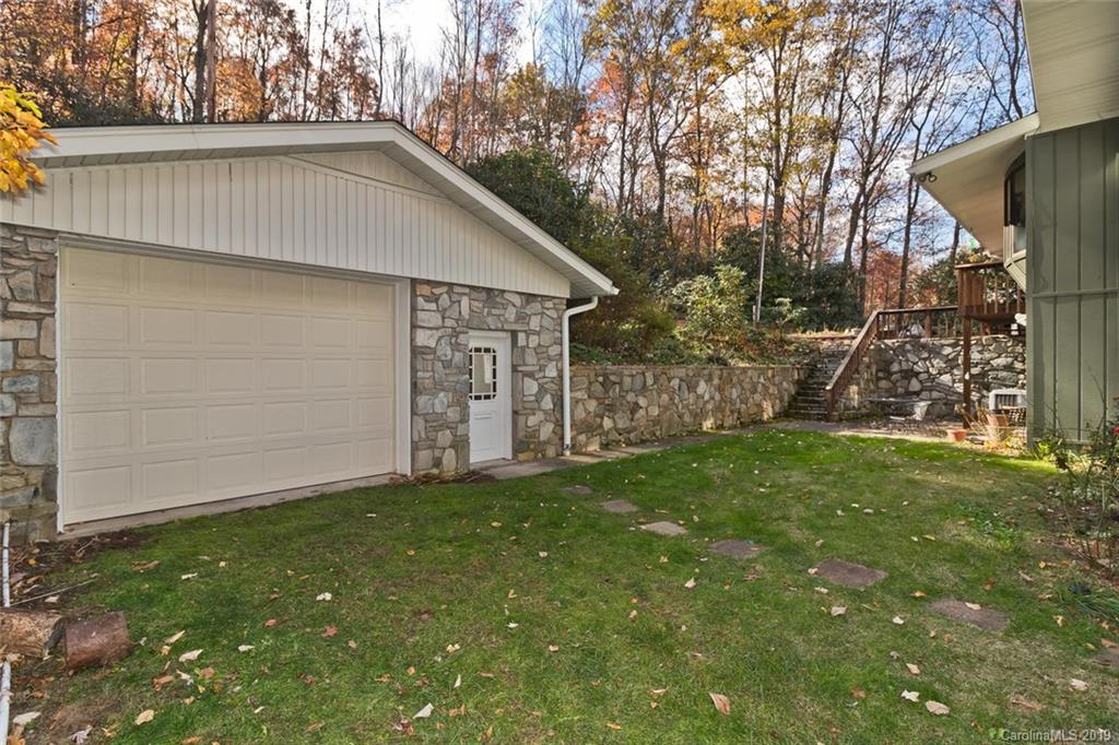 360 Hunt Estates Drive Waynesville NC 28786