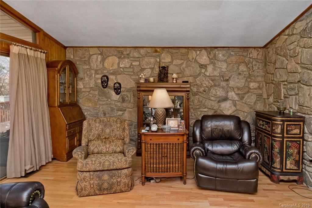 360 Hunt Estates Drive Waynesville NC 28786