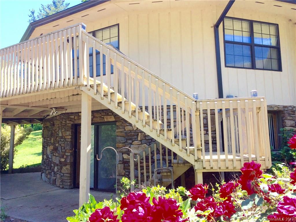 11 East Street Weaverville NC 28787
