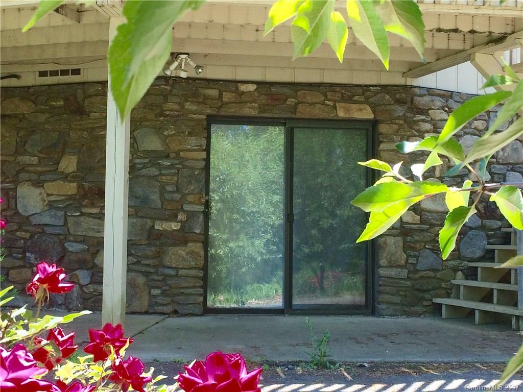 11 East Street Weaverville NC 28787