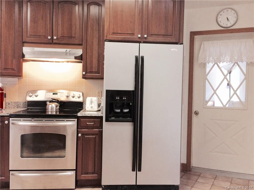 11 East Street Weaverville NC 28787