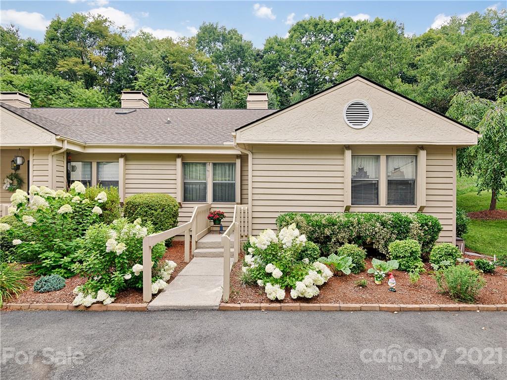 3903 Trinity Court Asheville NC 28805