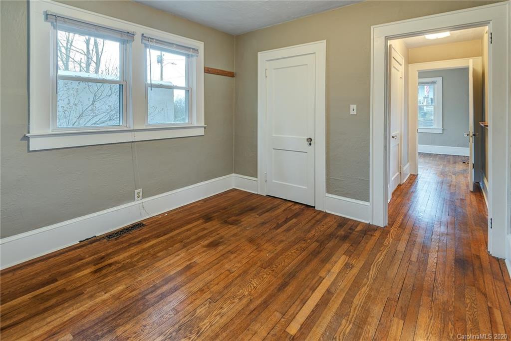 114 Richmond Avenue Asheville NC 28806