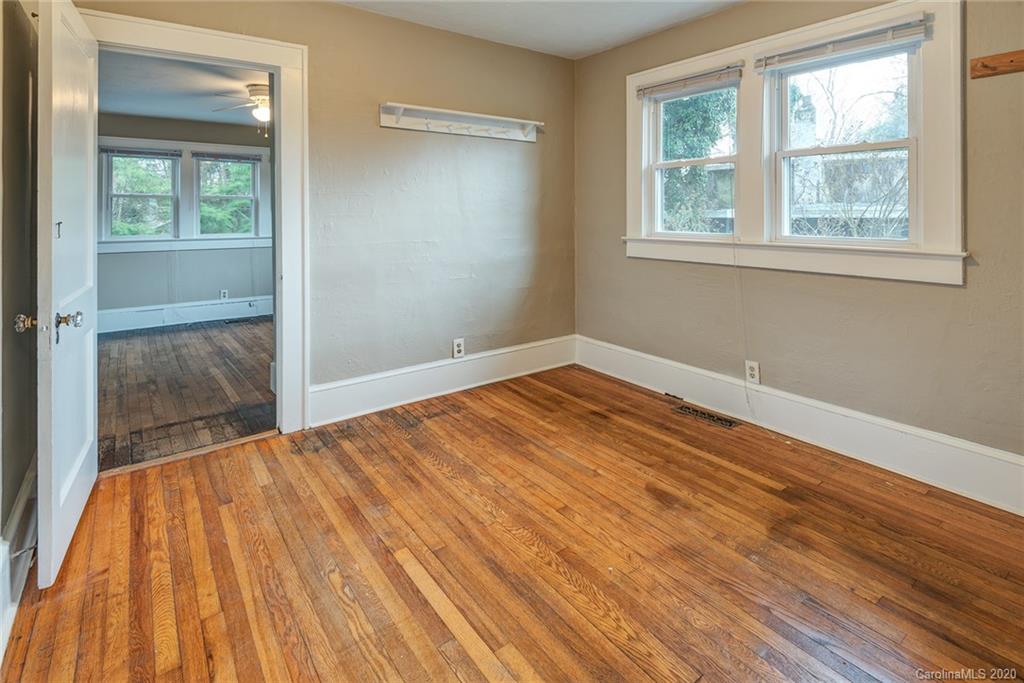 114 Richmond Avenue Asheville NC 28806