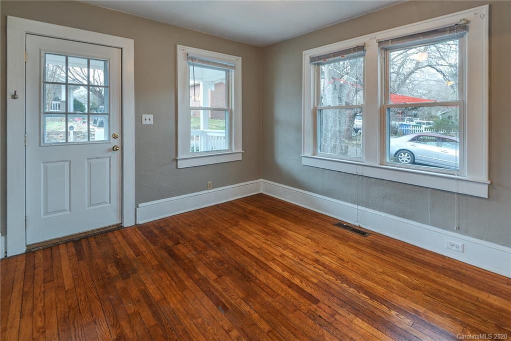 114 Richmond Avenue Asheville NC 28806