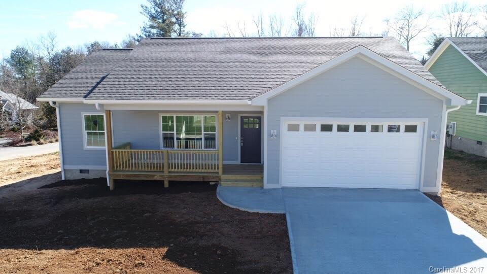 4 Farthings Drive Arden NC 28704