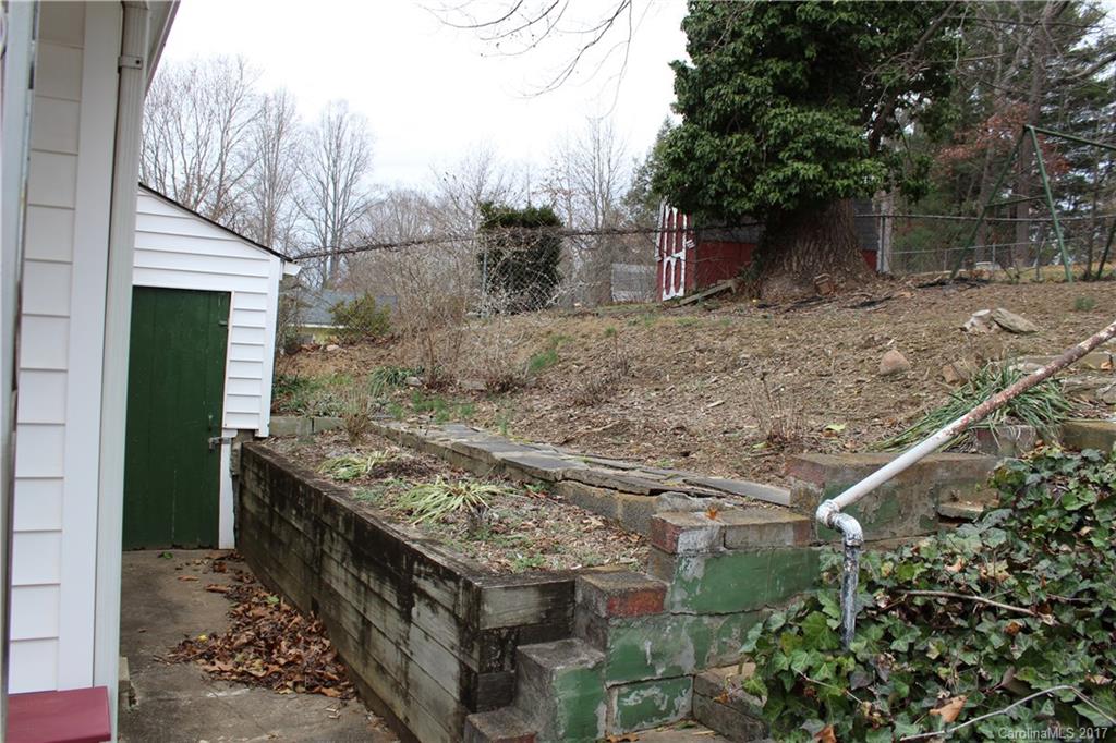 144 White Pine Drive Asheville NC 28805