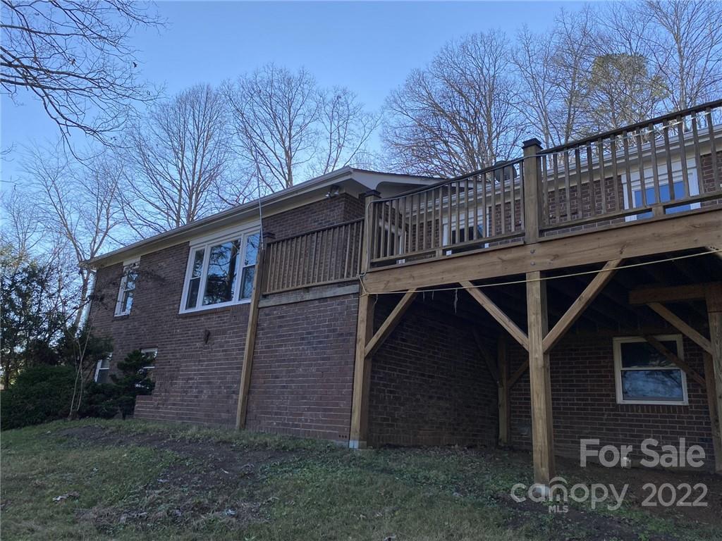 195 Rhymer Road Alexander NC 28701