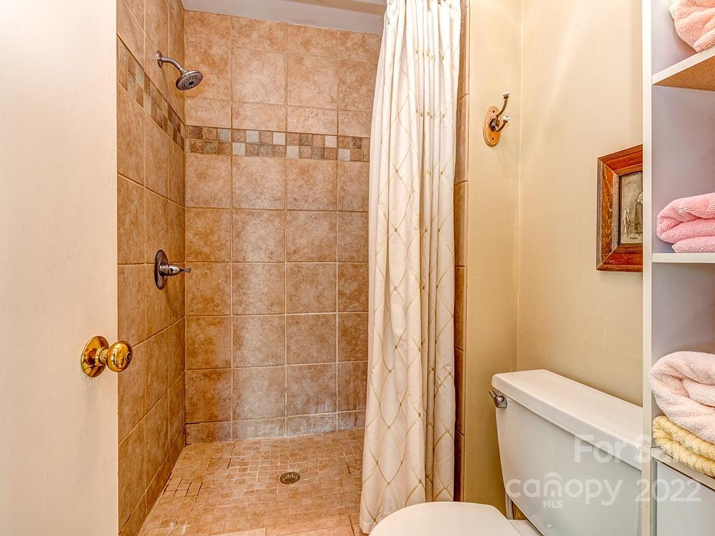 8059 Regent Park Lane Charlotte NC 28210